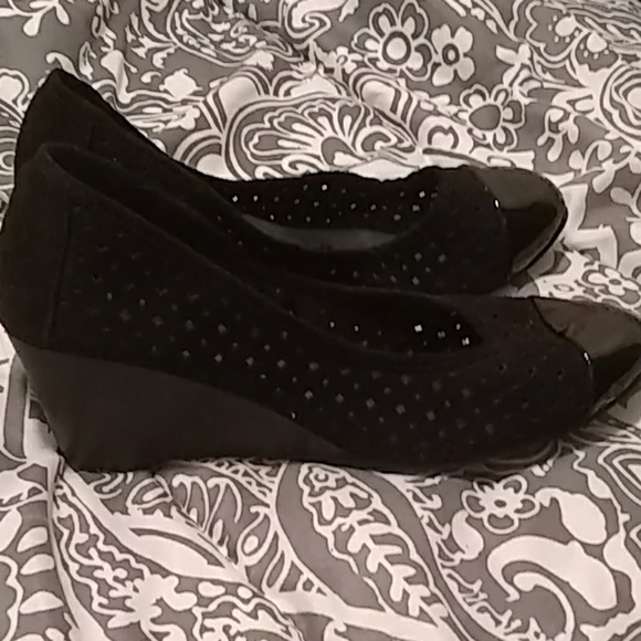 Small heels - Picture 1 of 1